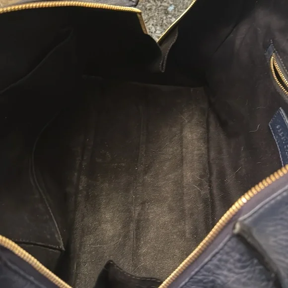 See by Chloe navy handbag. Good condition outside; well worn inside. See photos - Picture 6 of 8